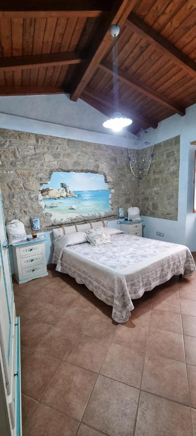 B&B Martina Senorbi Bagian luar foto